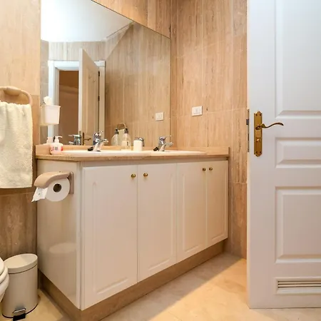 Magnificent In Terrazas Del Duque 1 * Адехе