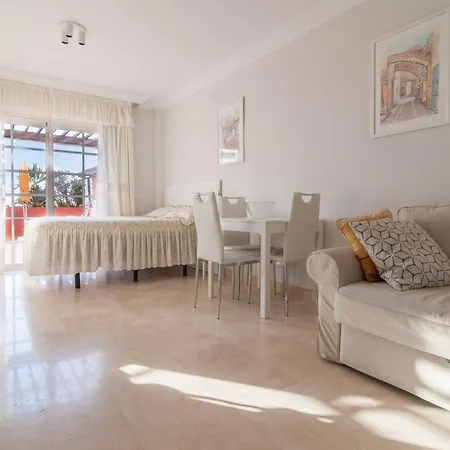 Magnificent In Terrazas Del Duque 1 아파트 아데제