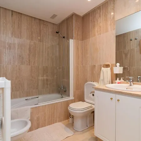 Magnificent In Terrazas Del Duque 1 * 아데제